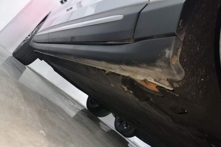 Used Leapmotor C11 2026 All-Electric 640 LiDAR Prestige Edition Right Side Sill