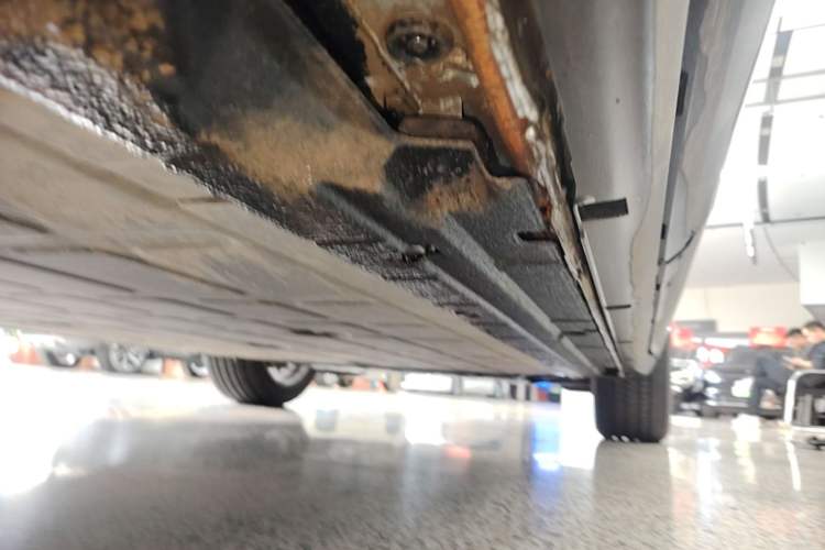 Used Leapmotor C11 2026 All-Electric 640 LiDAR Prestige Edition Right Side Sill
