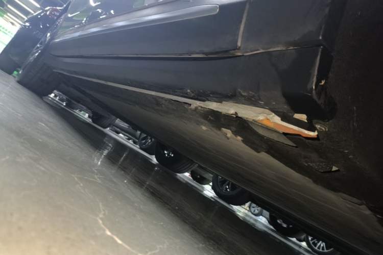 Used Leapmotor C11 2026 All-Electric 640 LiDAR Prestige Edition Right Side Sill