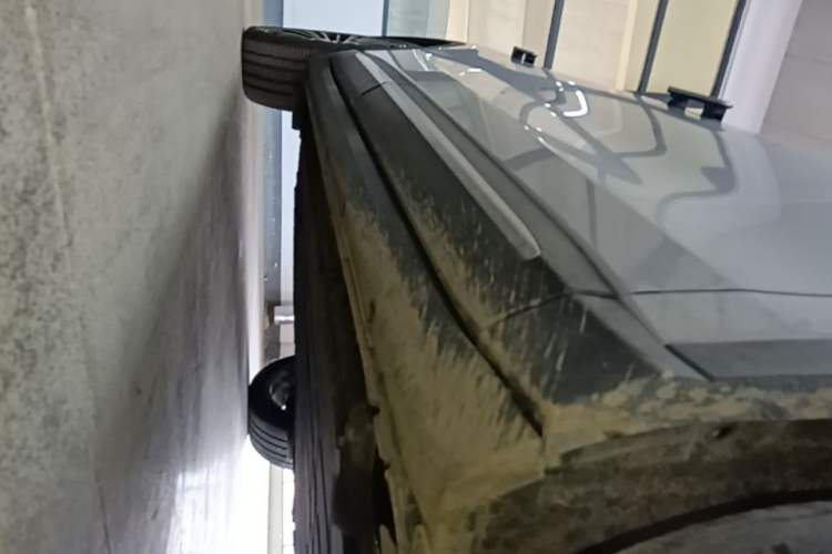 Used Leapmotor C11 2026 All-Electric 640 LiDAR Prestige Edition Right Side Sill