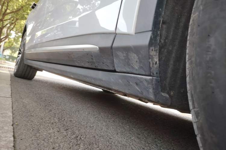 Used Leapmotor C11 2026 All-Electric 640 LiDAR Prestige Edition Right Side Sill