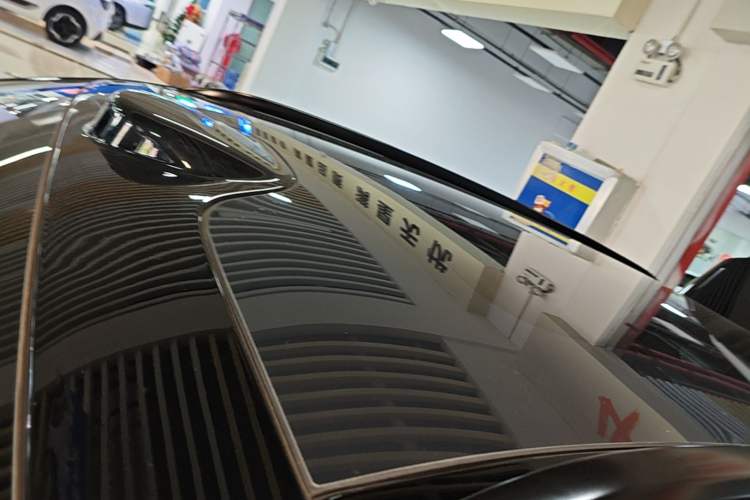 Used Leapmotor C11 2026 All-Electric 640 LiDAR Prestige Edition Roof