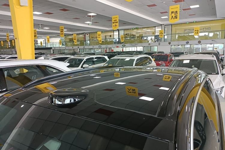 Used Leapmotor C11 2026 Range-Extended 300 LiDAR Prestige Edition Roof