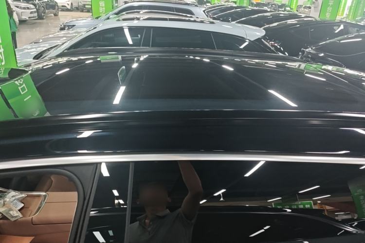 Used Leapmotor C11 2026 All-Electric 640 LiDAR Prestige Edition Roof