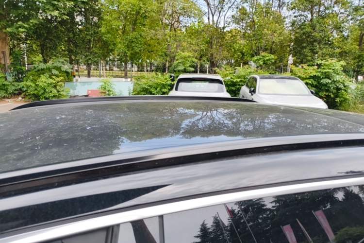 Used Leapmotor C11 2026 All-Electric 640 LiDAR Prestige Edition Roof