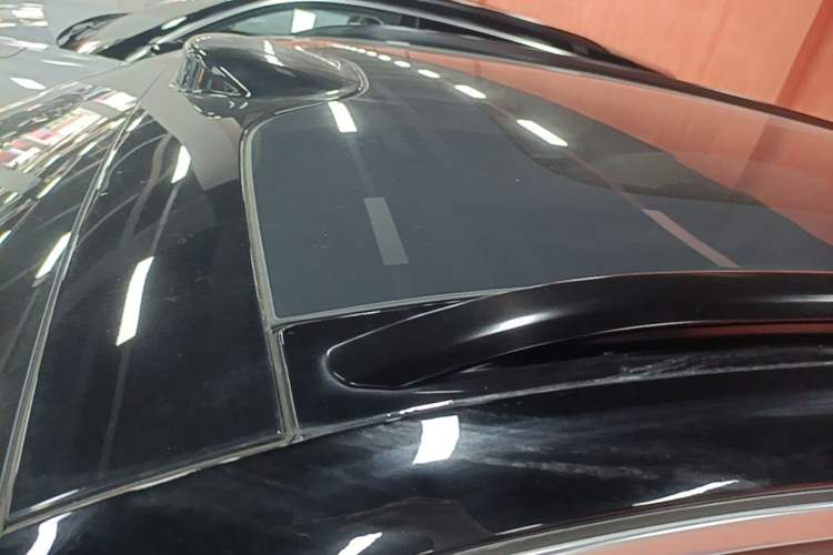 Used Leapmotor C11 2026 All-Electric 640 LiDAR Prestige Edition Roof