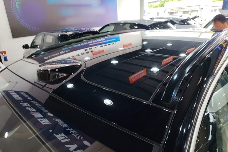 Used Leapmotor C11 2026 All-Electric 640 LiDAR Prestige Edition Roof