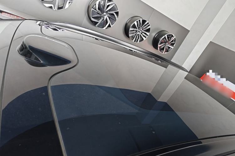 Used Leapmotor C11 2026 All-Electric 640 LiDAR Prestige Edition Roof