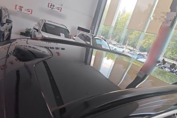 Used Leapmotor C11 2026 All-Electric 640 LiDAR Prestige Edition Roof