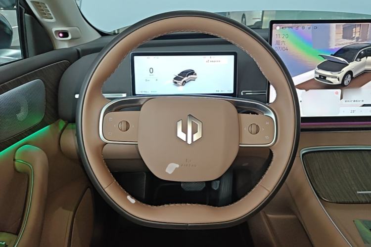 Used Leapmotor C11 2026 All-Electric 640 LiDAR Prestige Edition Steering Wheel