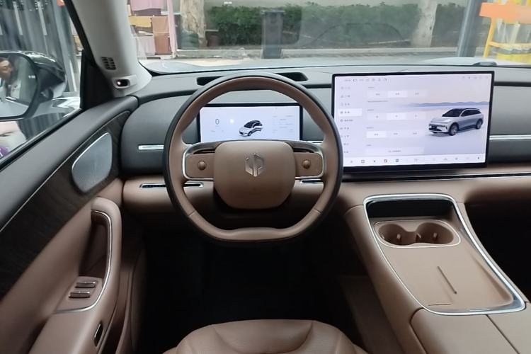 Used Leapmotor C11 2026 All-Electric 640 LiDAR Prestige Edition Steering Wheel