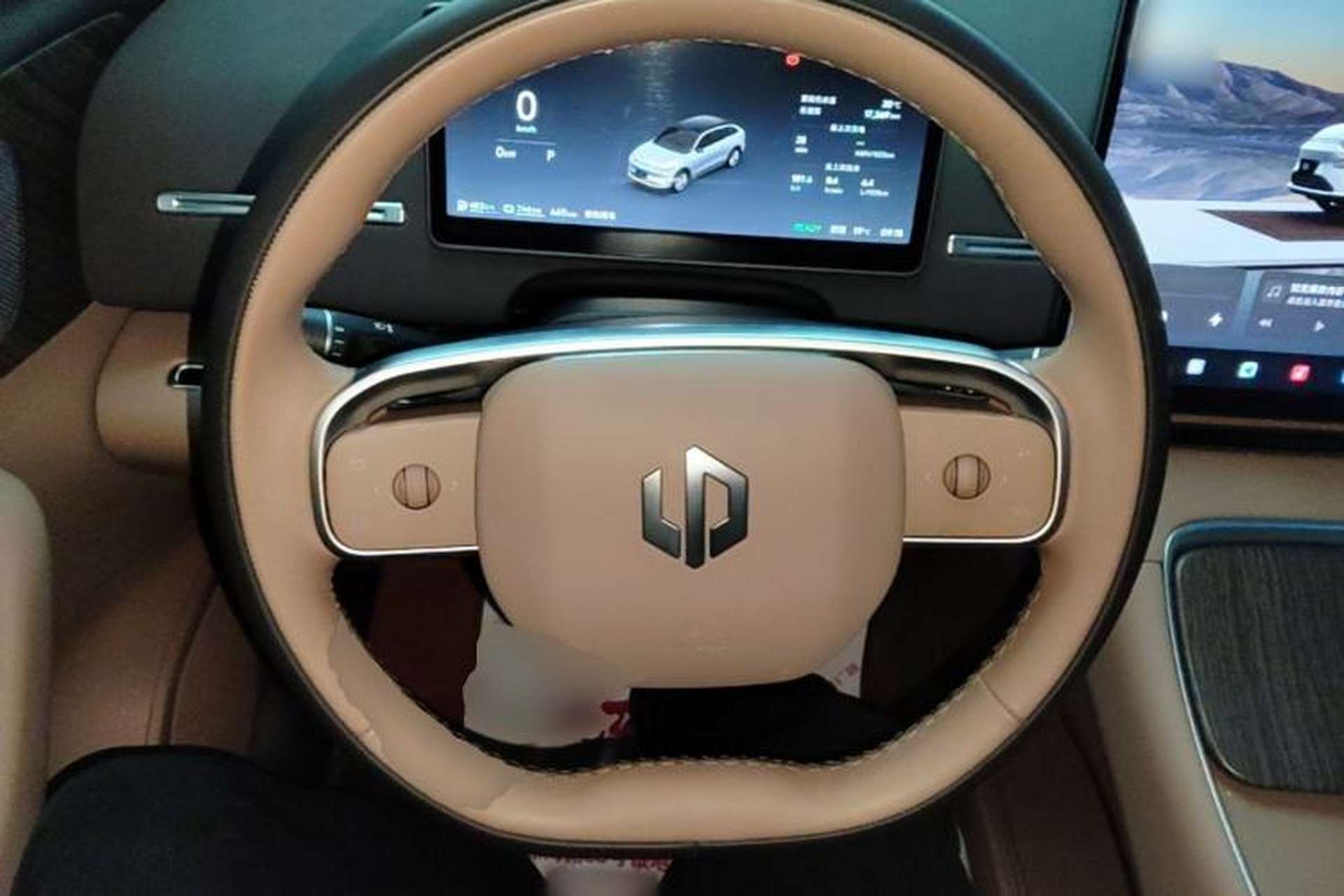 Used Leapmotor C11 2026 Range-Extended 300 LiDAR Prestige Edition Steering Wheel