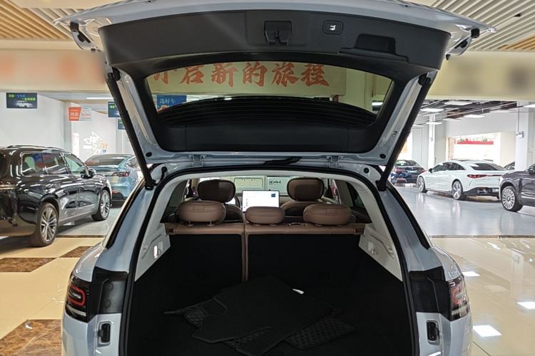 Used Leapmotor C11 2026 All-Electric 640 LiDAR Prestige Edition Trunk