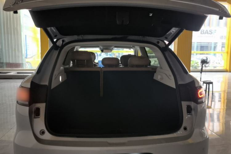 Used Leapmotor C11 2026 All-Electric 640 LiDAR Prestige Edition Trunk