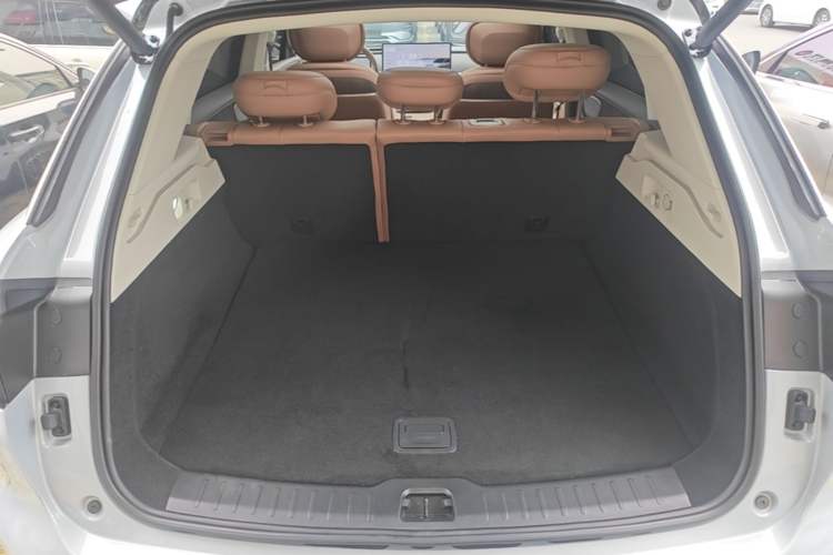 Used Leapmotor C11 2026 All-Electric 640 LiDAR Prestige Edition Trunk