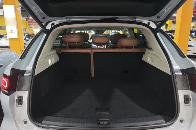 Used Leapmotor C11 2026 All-Electric 640 LiDAR Prestige Edition Trunk