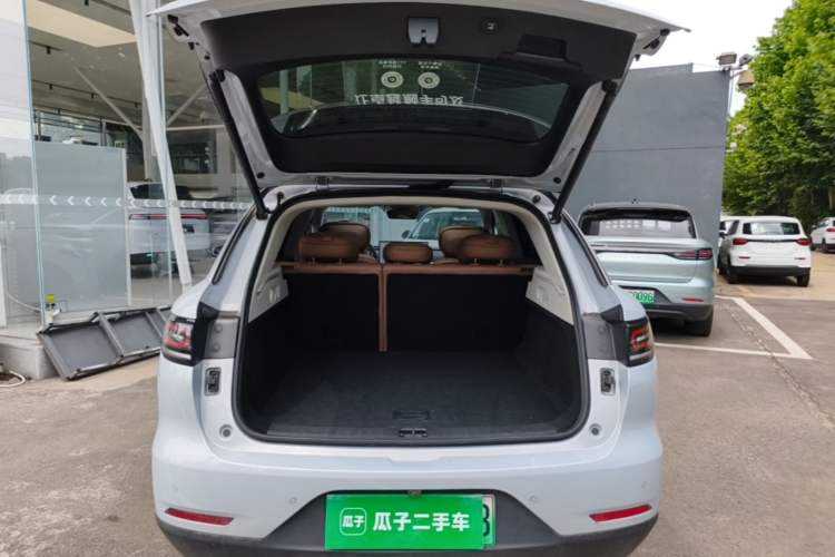 Used Leapmotor C11 2026 All-Electric 640 LiDAR Prestige Edition Trunk