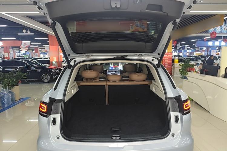 Used Leapmotor C11 2026 All-Electric 640 LiDAR Prestige Edition Trunk