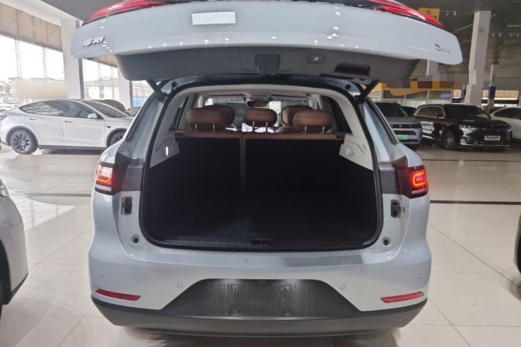 Used Leapmotor C11 2026 All-Electric 640 LiDAR Prestige Edition Trunk