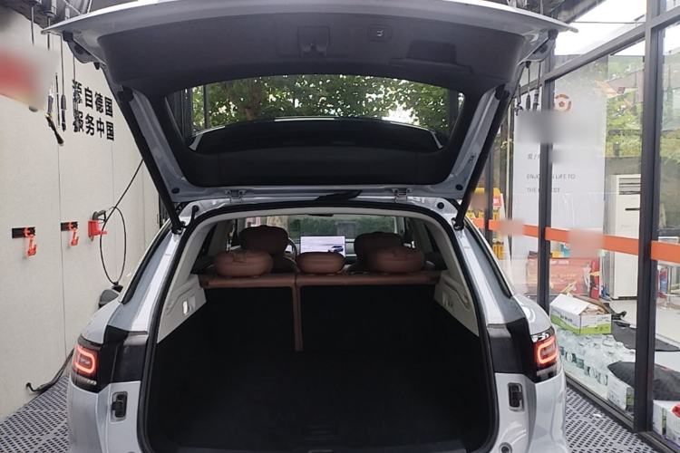 Used Leapmotor C11 2026 All-Electric 640 LiDAR Prestige Edition Trunk