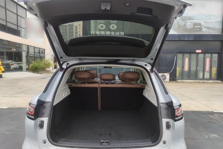 Used Leapmotor C11 2026 All-Electric 640 LiDAR Edition Trunk