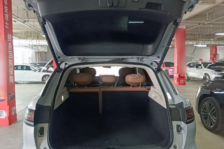 Used Leapmotor C11 2026 All-Electric 640 LiDAR Prestige Edition Trunk
