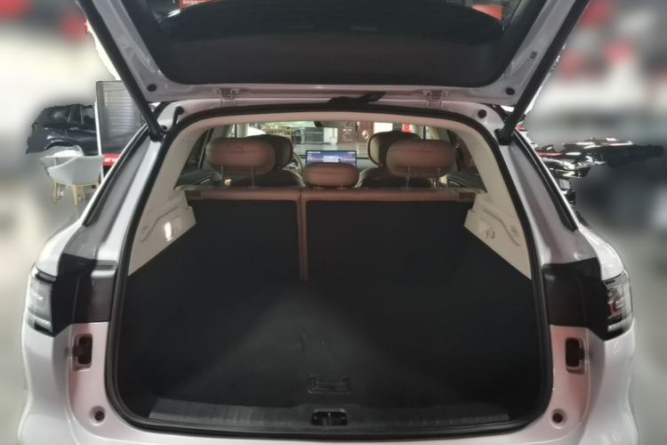 Used Leapmotor C11 2026 All-Electric 640 LiDAR Prestige Edition Trunk