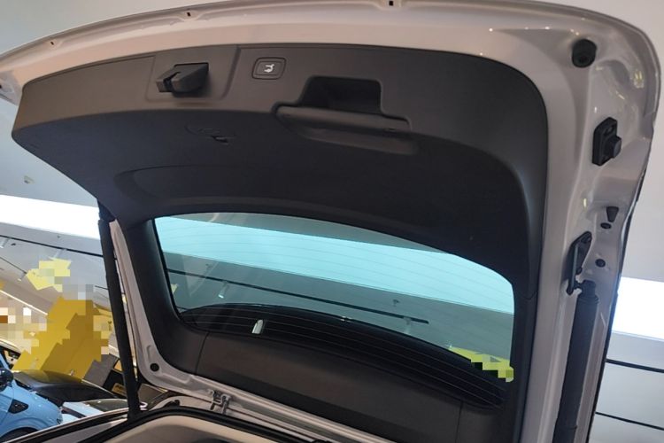 Used Leapmotor C11 2026 All-Electric 640 LiDAR Prestige Edition Trunk