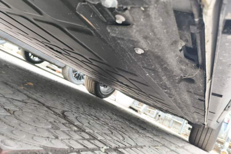 Used Leapmotor C11 2026 All-Electric 640 LiDAR Prestige Edition Chassis Front Left