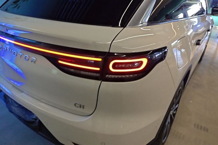 Used Leapmotor C11 2026 Range-Extended 300 LiDAR Prestige Edition Exterior 3