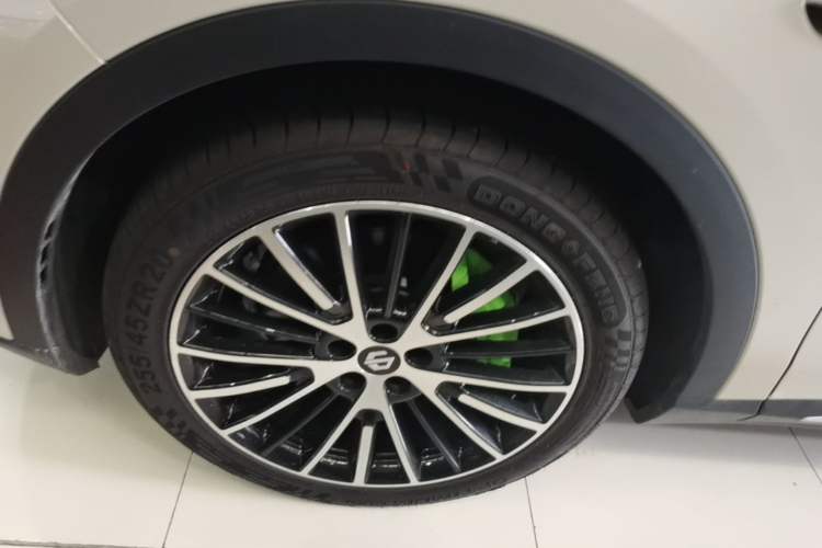 Used Leapmotor C11 2026 All-Electric 640 LiDAR Prestige Edition Exterior 4