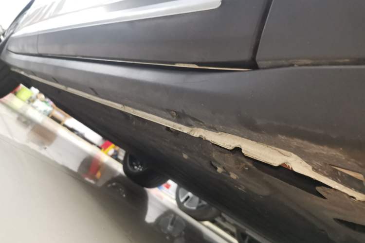 Used Leapmotor C11 2026 All-Electric 640 LiDAR Edition Right Side Sill