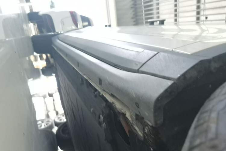 Used Leapmotor C11 2026 All-Electric 640 LiDAR Prestige Edition Right Side Sill