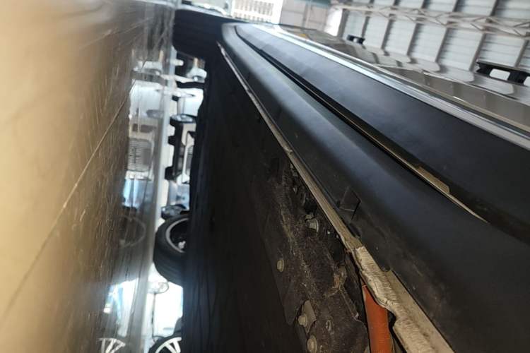 Used Leapmotor C11 2026 All-Electric 640 LiDAR Prestige Edition Right Side Sill