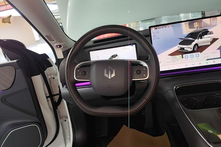 Used Leapmotor C11 2026 Range-Extended 300 LiDAR Prestige Edition Steering Wheel