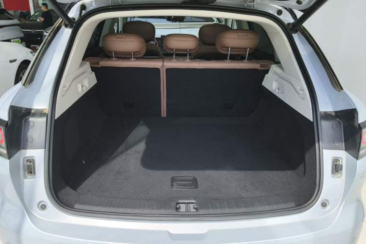 Used Leapmotor C11 2026 All-Electric 640 LiDAR Prestige Edition Trunk
