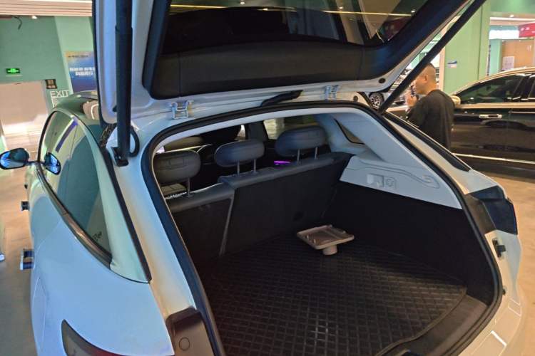 Used Leapmotor C11 2026 Range-Extended 300 LiDAR Prestige Edition Trunk