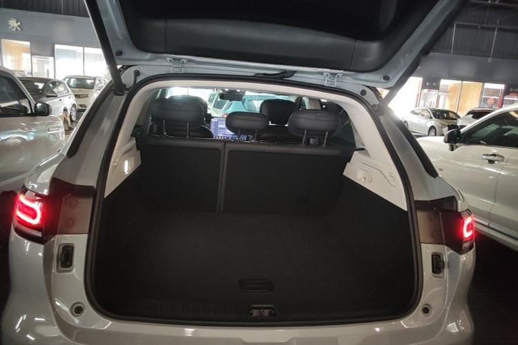 Used Leapmotor C11 2026 All-Electric 640 LiDAR Edition Trunk