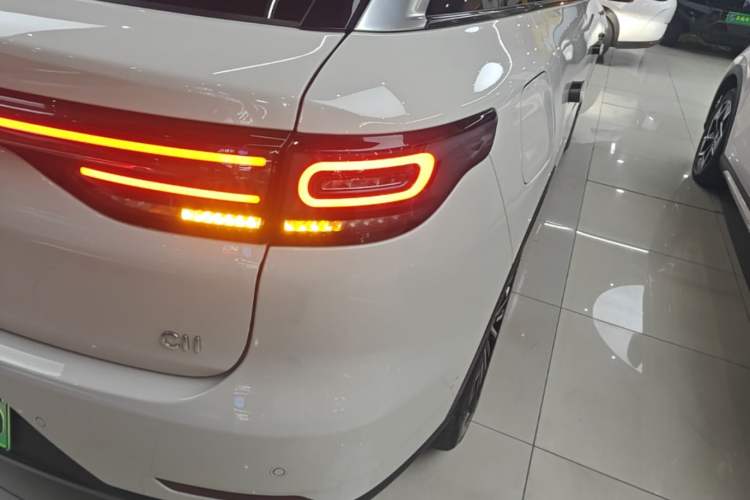 Used Leapmotor C11 2026 All-Electric 640 LiDAR Prestige Edition Exterior 3