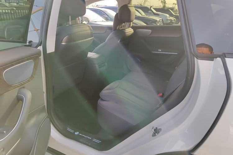 Used Leapmotor C11 2026 Range-Extended 300 LiDAR Edition Left Rear Seat