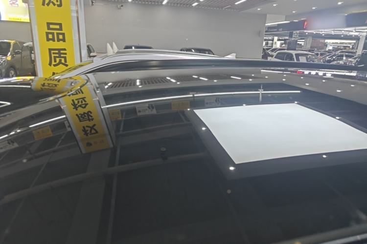 Used Leapmotor C11 2026 All-Electric 640 LiDAR Prestige Edition Roof