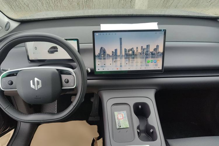 Used Leapmotor C16 2024 All-Electric 520 LiDAR Edition Center Console