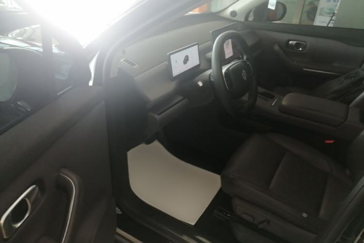 Used Leapmotor C16 2024 Range-Extended 200 Luxury Edition Driver Seat