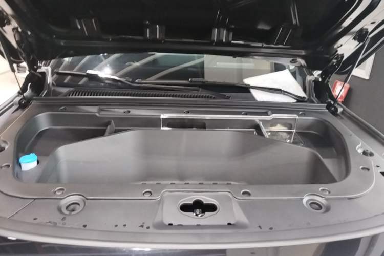 Used Leapmotor C16 2024 Pure Electric 520 Deluxe Edition Engine Bay
