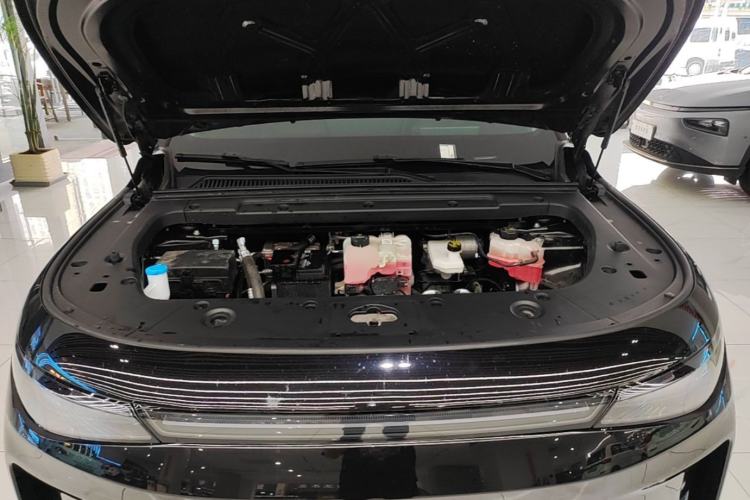 Used Leapmotor C16 2024 All-Electric 580 Luxury Edition Engine Bay