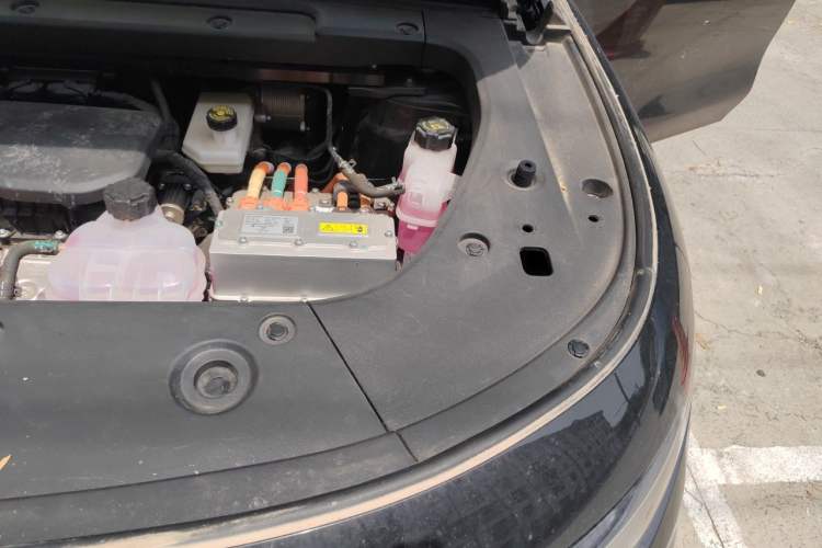 Used Leapmotor C16 2024 Range-Extended 200 Luxury Edition Engine Bay Left