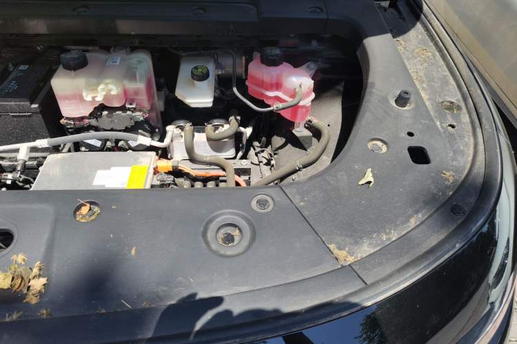 Used Leapmotor C16 2024 All-Electric 580 Luxury Edition Engine Bay Left