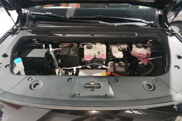 Used Leapmotor C16 2024 All-Electric 520 LiDAR Edition Engine Bay