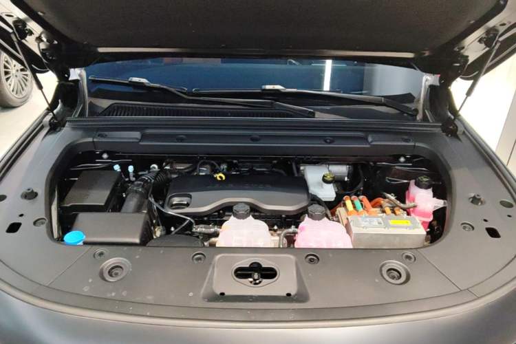 Used Leapmotor C16 2024 Range-Extended 200 Luxury Edition Engine Bay