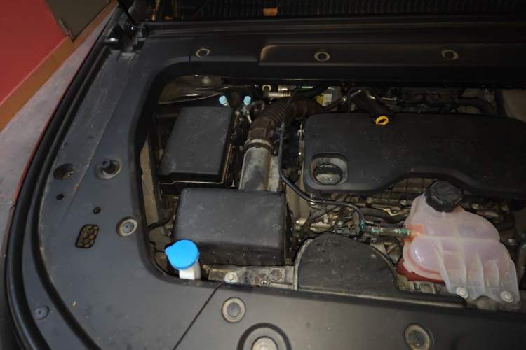 Used Leapmotor C16 2024 Range-Extended 200 Luxury Edition Engine Bay Right